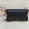 VALENTINO Rockstud 黑牛皮鉚釘手拿晚宴包-1