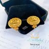 CHANEL金色藤邊圓形雙C夾式耳環-1