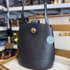 Louis Vuitton Cluny Noir 黑EPI水波紋金釦弧面水桶包🩶90年代超經典-0