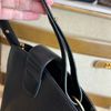 Louis Vuitton Cluny Noir 黑EPI水波紋金釦弧面水桶包🩶90年代超經典-17