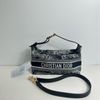 Dior Travel Nomad迪奧動物園系列手提包飯盒包-0