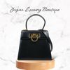 「JL精品代購」 98新 Ferragamo 黑金馬蹄博物館-0