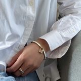 Michael Kors 鑽飾鎖頭手環