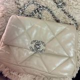 chanel19bag奶茶色杏色銀扣聖誕限定款26公分
