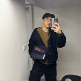 🤎CHANEL 香奈兒  深藍刺繡毛呢流浪包28  尺寸28/26/8