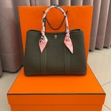 愛馬仕 Hermès Garden Party 花園派對包 30 - 桉樹綠銀扣
