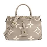 LOUIS VUITTON Trianon PM 雙色雙肩包，Monogram Empreinte 米色，M46585，女士