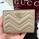 GUCCI 奶茶色短夾