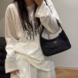 普拉達 Prada Hobo 2000 黑色尼龍腋下包