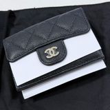香奈兒 Chanel 黑色牛皮荔枝紋 mini三折短夾 全新未拆膜