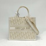 DIOR 米白色帆布金扣印花字母刺繡BookTote小號新款肩背包