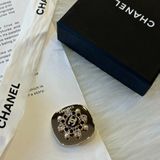 CHANEL 菱形珍珠水鑽造型胸針