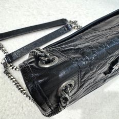 聖羅蘭🖤YSL 黑色黑釦揉製牛皮復古銀鍊NIKI BABY 6331580-20