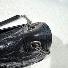 聖羅蘭🖤YSL 黑色黑釦揉製牛皮復古銀鍊NIKI BABY 6331580-21