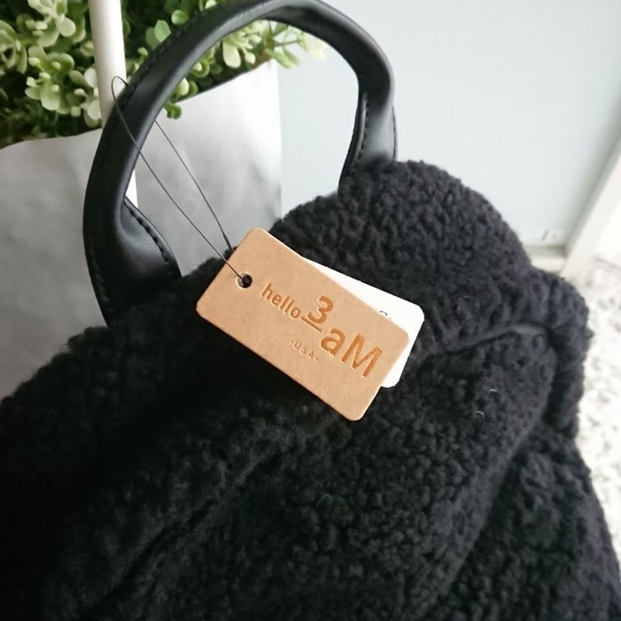 黑色泰迪熊毛毛後背包-5