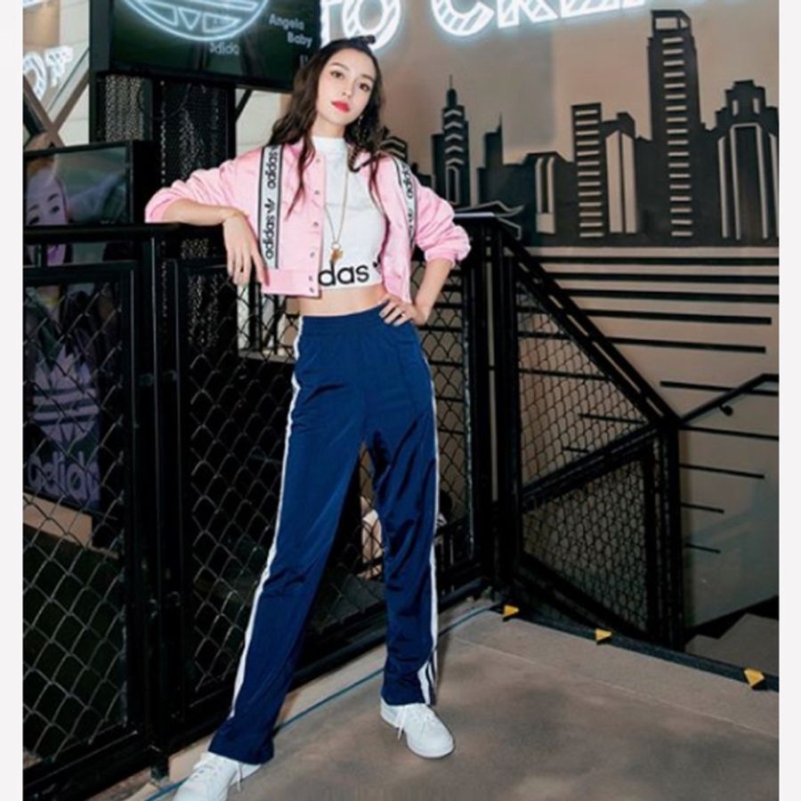 Angelababy x adidas Originals螢光粉紅色短版鋪棉運動外套-6