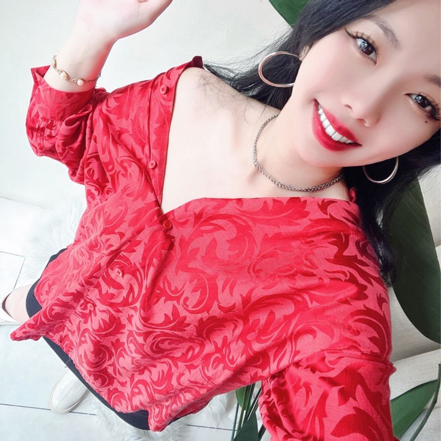 正紅色金屬圖騰刺繡光感 古著絲滑亮面襯衫上衣罩衫vintage Shirt-6