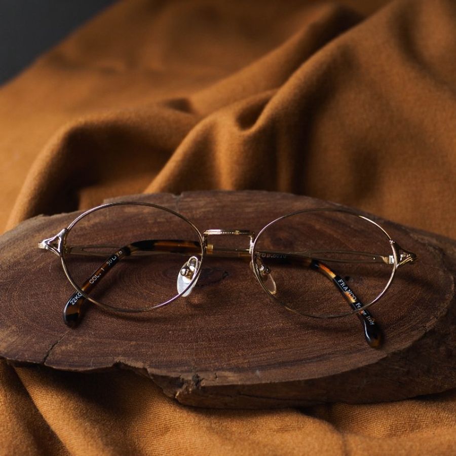 金沙弧線三角簍空橢圓形細框金屬鏡框古董眼鏡 Italy/glasses-0