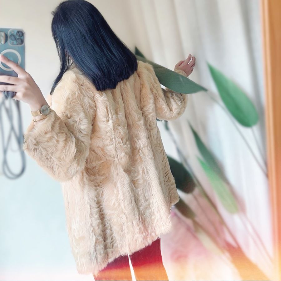 昏黃光感亮澤微捲翻領華貴戀冬少女 古董真皮皮草毛質大衣外套-3