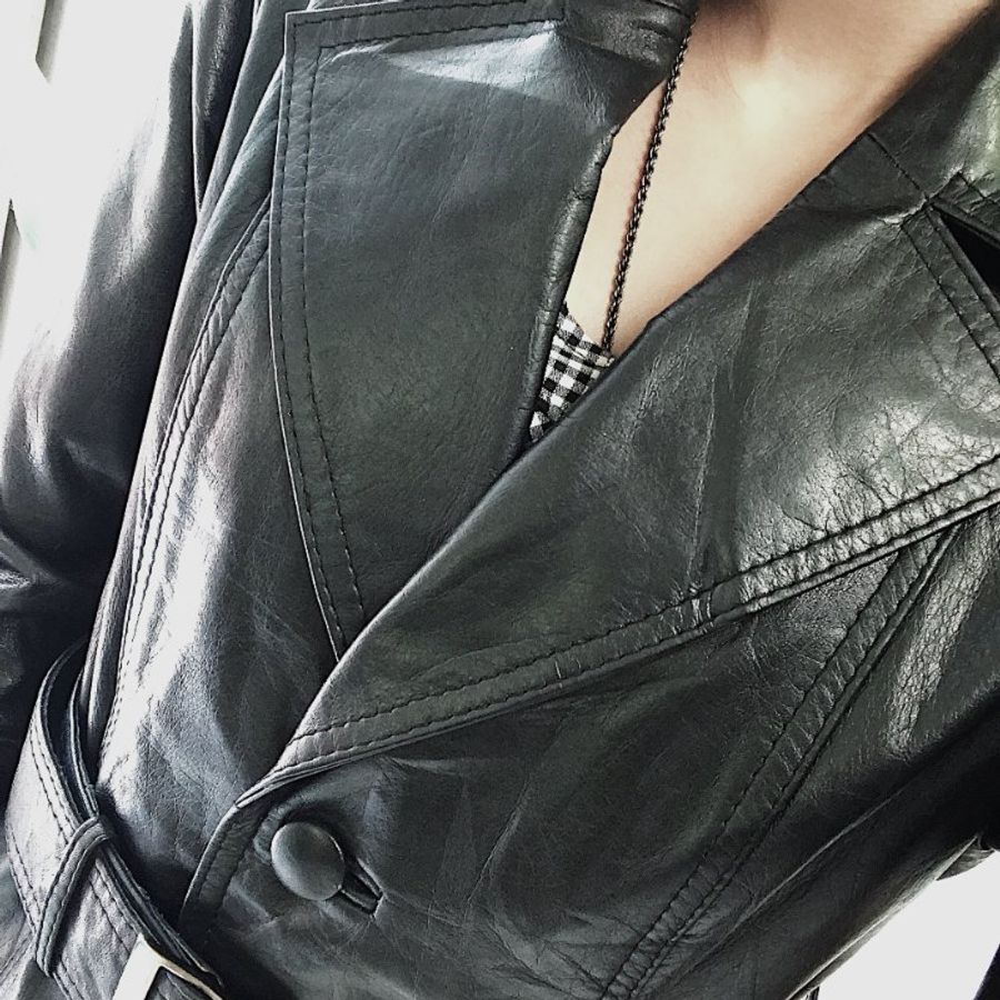 純黑亮面包釦牛皮皮衣 古董牛革真皮長版風衣外套Leather jacket-7