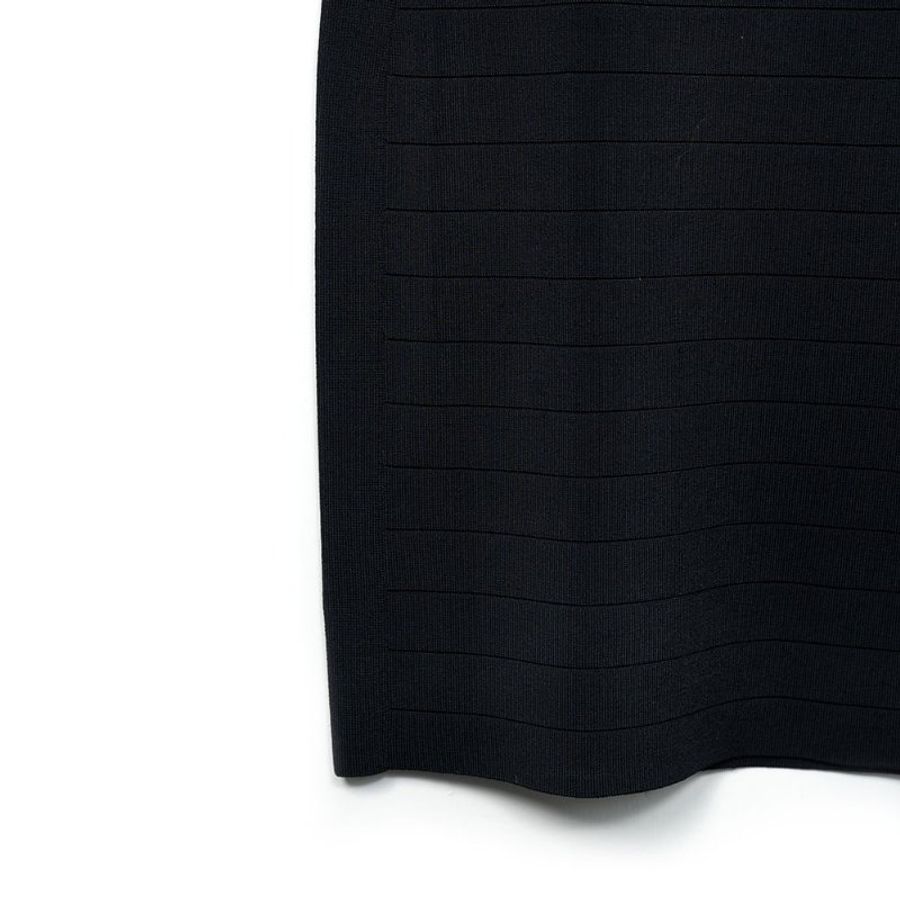 【陳喬恩私服】KAREN MILLEN 黑色針織破洞設計無袖洋裝-5