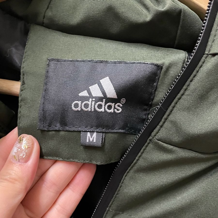 adidas 防風鋪棉外套-5