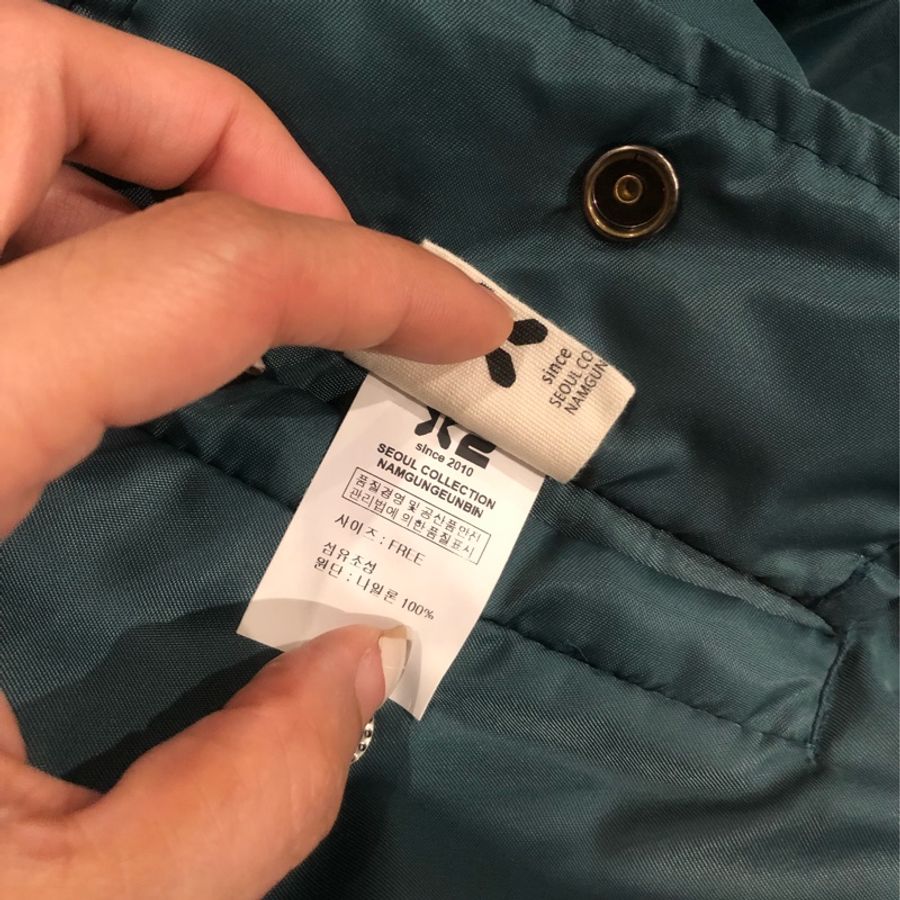 韓國代購X2 寬松塗鴉徽章兩面穿抽褶袖夾克飛行棉服外套-8