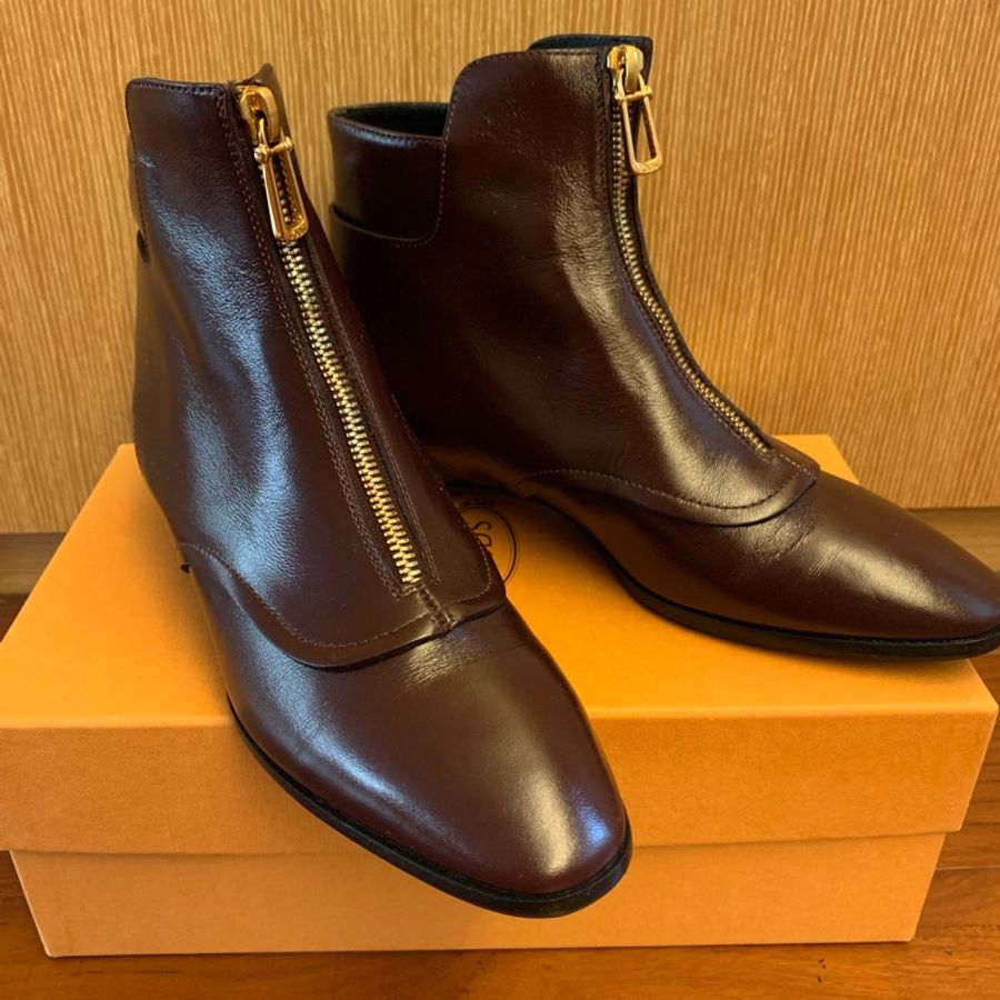 TOD’S 小羊皮短靴(女)-1