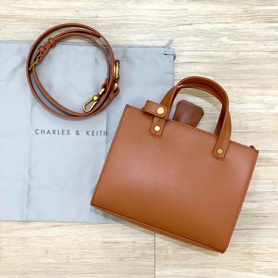 ［Charles & Keith］小CK 實用百搭 手提/肩背/斜背包-1
