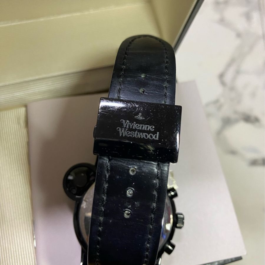 vivienne westwood 手錶 黑色 旋轉翻蓋錶-3