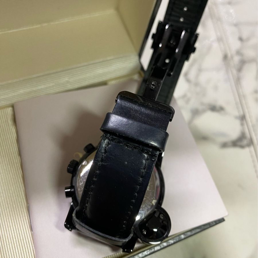 vivienne westwood 手錶 黑色 旋轉翻蓋錶-4