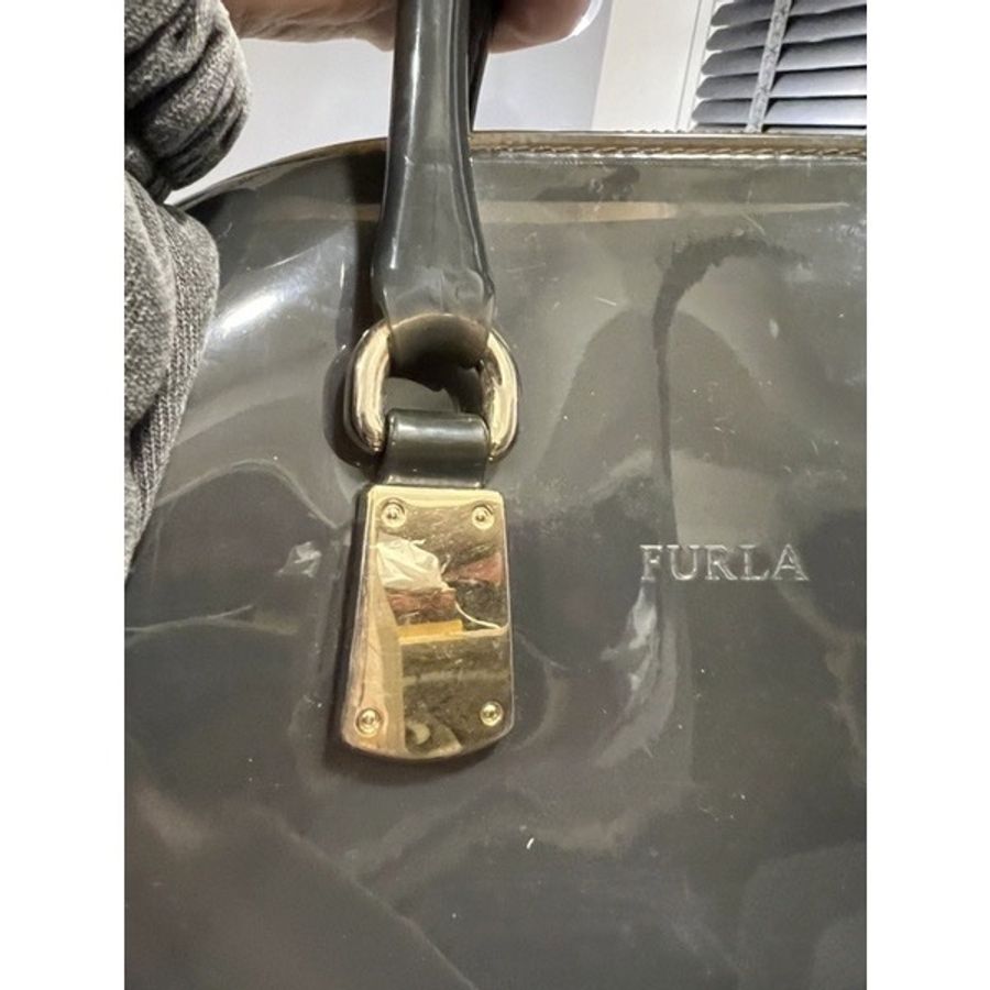 太想清衣櫃不留價 Furla candy 果凍包 深灰色-1