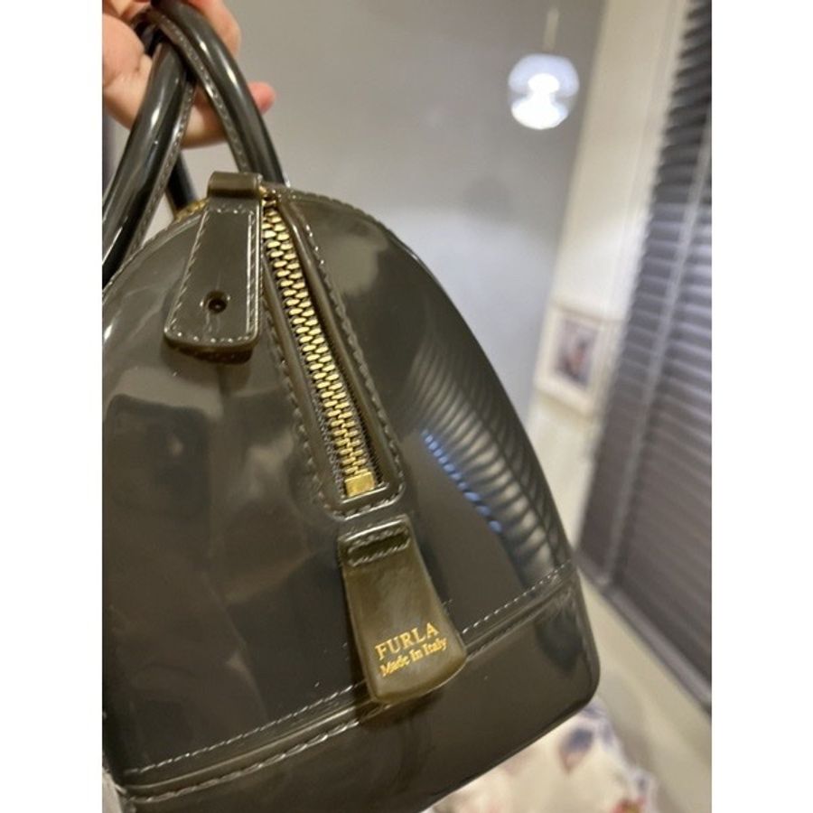 太想清衣櫃不留價 Furla candy 果凍包 深灰色-3