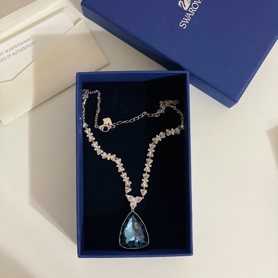 SWAROVSKI 施華洛世奇 Virtuous系列 目光焦點 深海藍水晶項鍊-0