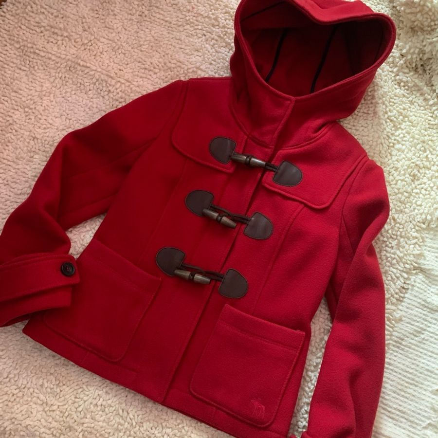 二手私物【Abercrombie】紅色連帽 仿牛角扣短大衣 Duffle Coat-0
