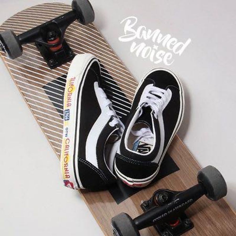 Vans 范斯 UA Bold Ni Old School 低幫字母印花高端滑板鞋 VN0A5HXW5MN 帆布鞋 滑板鞋 黑色-9
