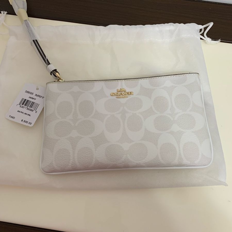 coach 手拿包-0