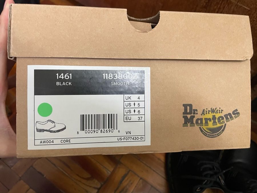 Dr.Martens馬汀 1461三孔 UK4 八成新 付鞋盒-1