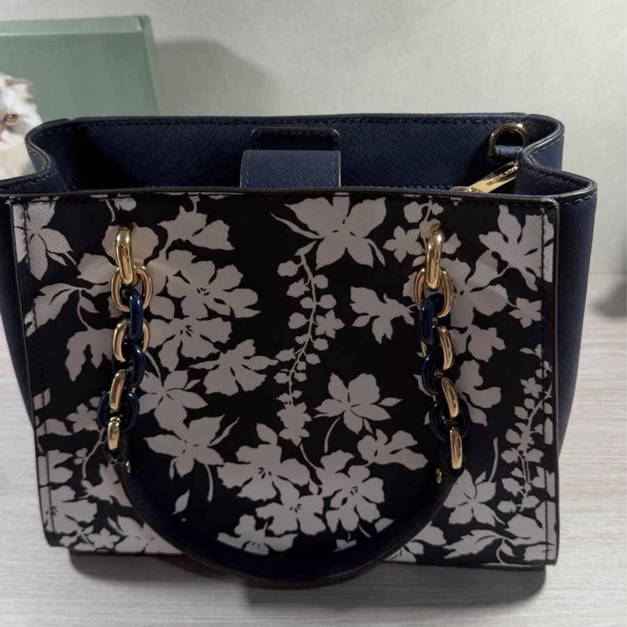Michael Kors 海軍藍花卉印花雙肩包-6