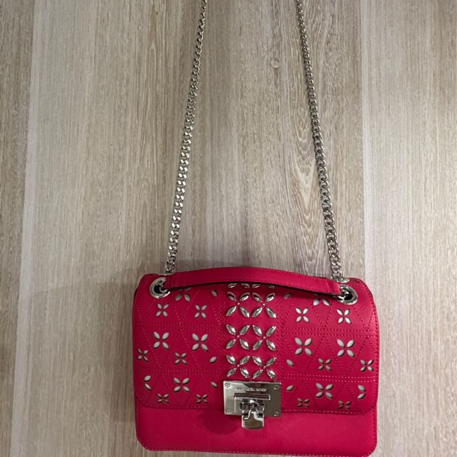 MICHAEL KORS TINA 花朵翻蓋鍊帶肩背/斜背包(中/覆盆莓粉)-0