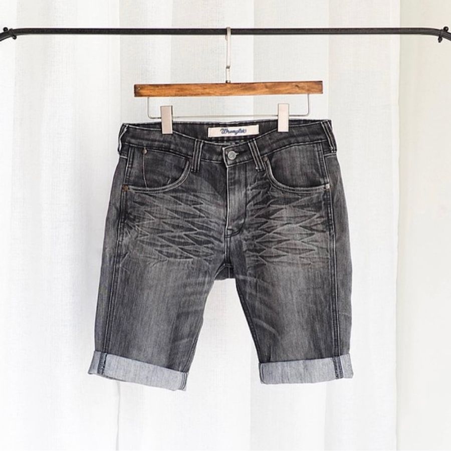 wrangler W30 藍哥灰黑皮標刷色 男女牛仔 短褲 自改古著 vintage-0