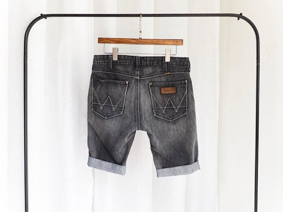 wrangler W30 藍哥灰黑皮標刷色 男女牛仔 短褲 自改古著 vintage-3