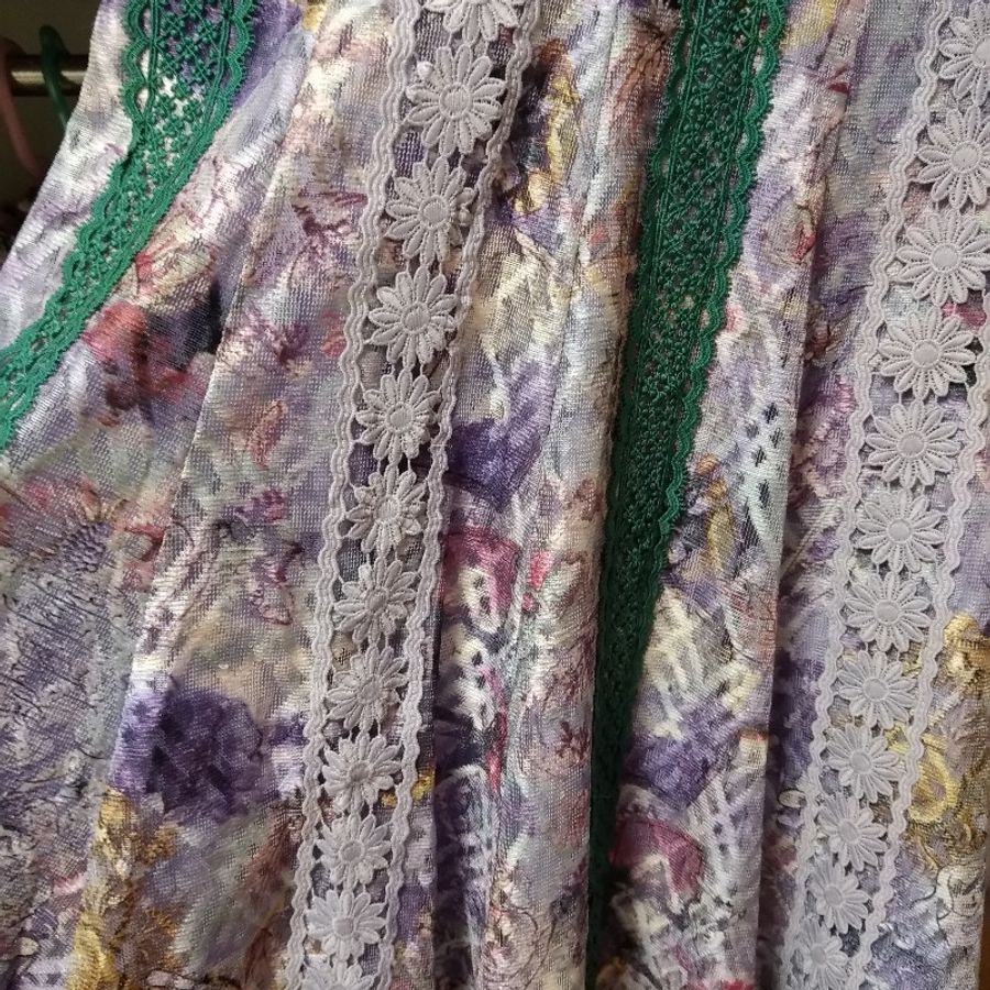 珍妮花限量蕾絲洋裝-3