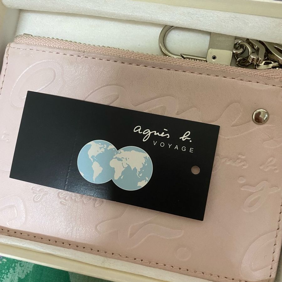 🌸二手精品🌸agnès b.壓紋拉鍊式錢包👛-2