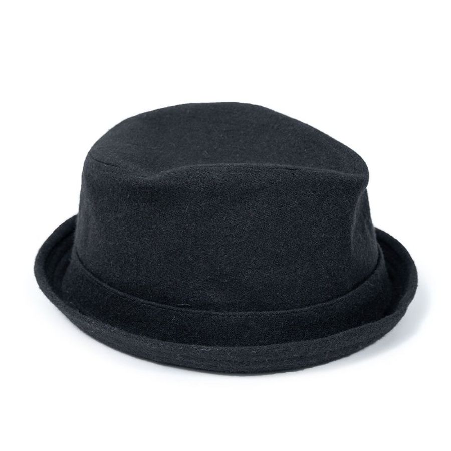 【郭靜私服】Well-Tailored 緞面內裡羊毛爵士帽-2