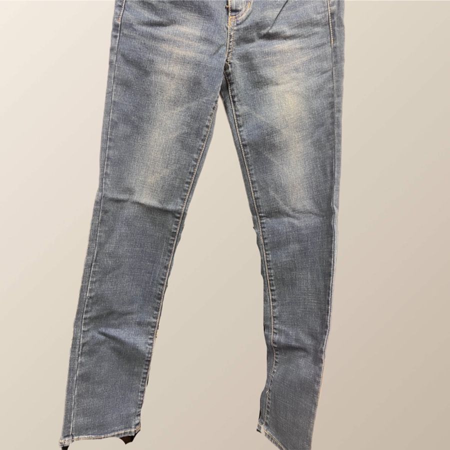 Guess 全新 小直筒牛仔褲-3