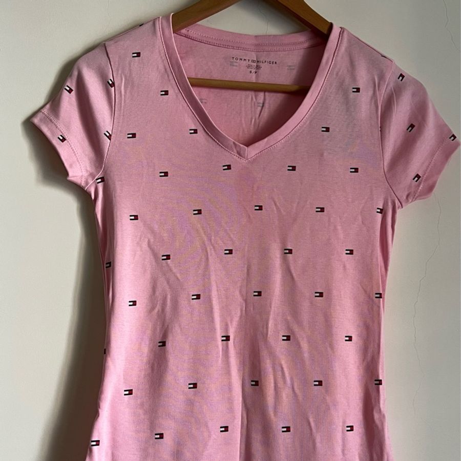 Tommy Hilfiger粉V短T-0