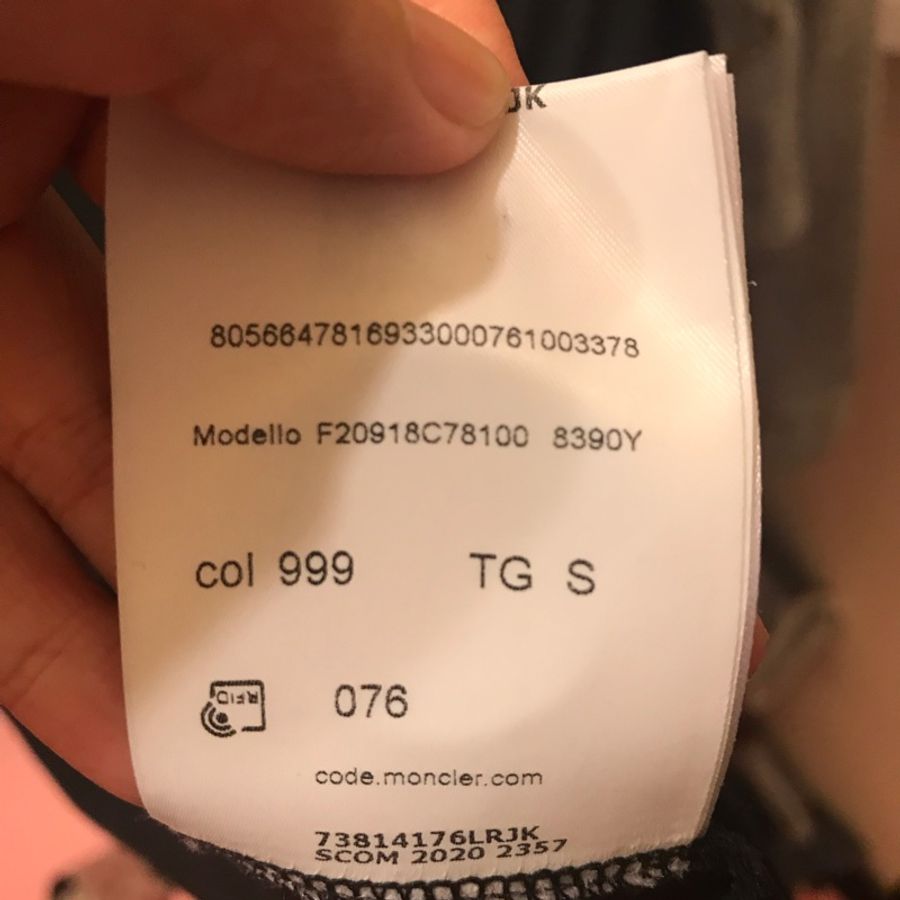 Moncler雙標短T女版M-1