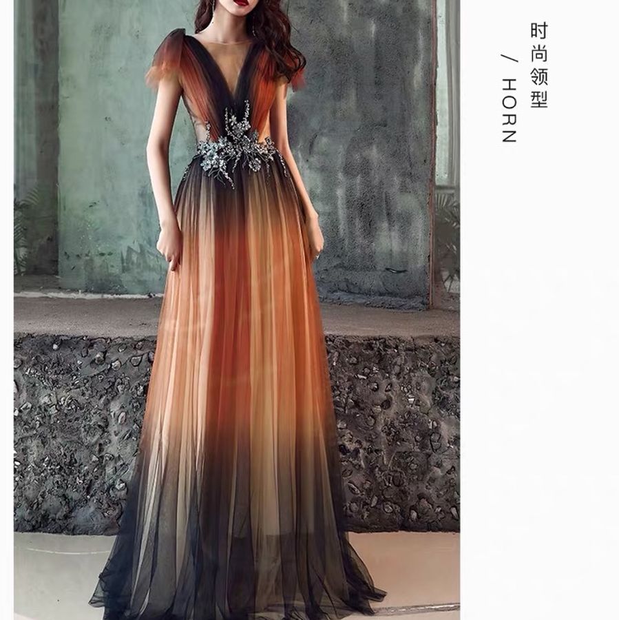 高貴典雅風格晚禮服-1