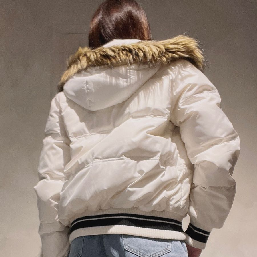 近全新Top girl 專櫃品牌白色羽絨服,連帽外套、短版羽絨外套-2